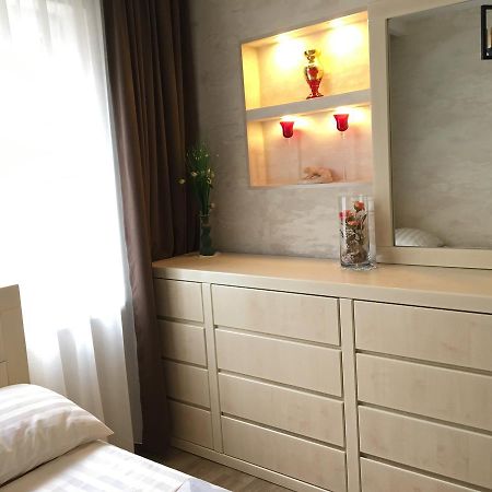 Apartamento Newly Renovated House Tiflis Exterior foto
