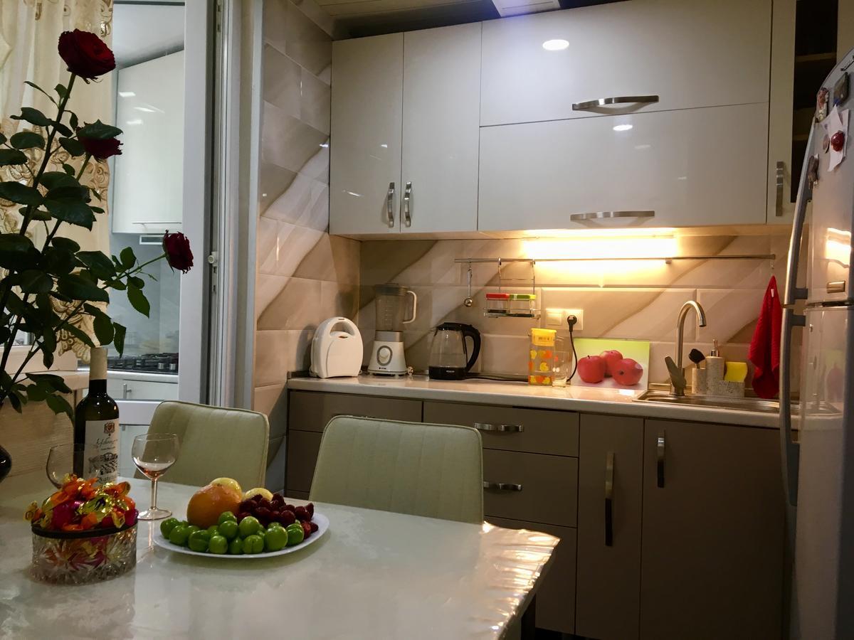 Apartamento Newly Renovated House Tiflis Exterior foto
