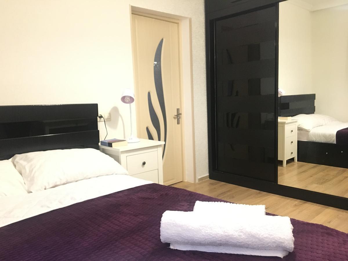 Apartamento Newly Renovated House Tiflis Exterior foto