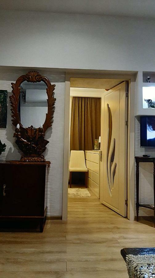 Apartamento Newly Renovated House Tiflis Exterior foto